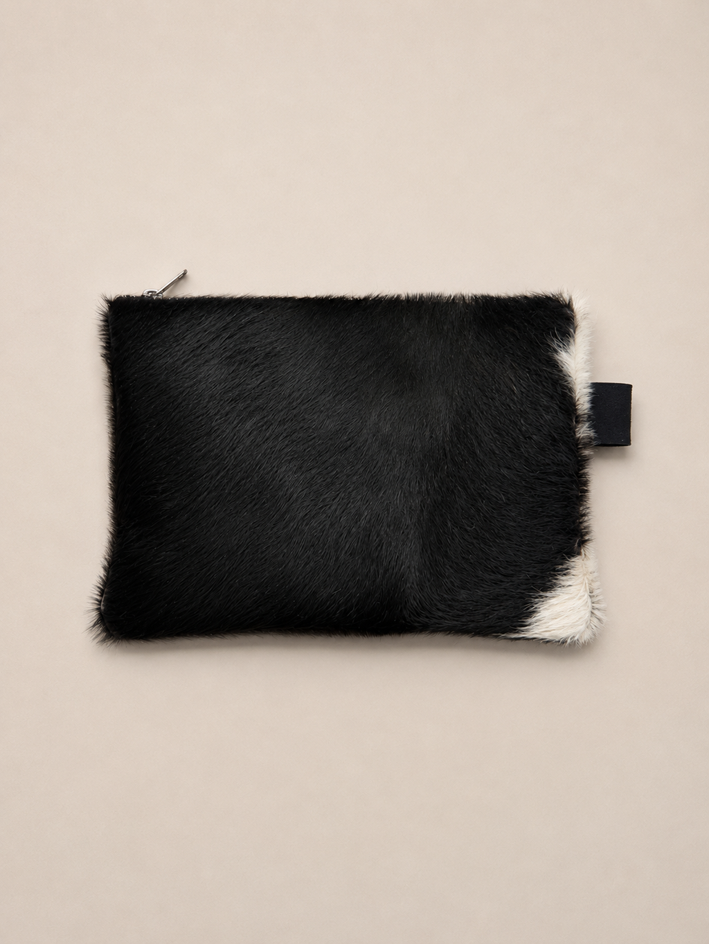 BIG BLACK & WHITE POUCH