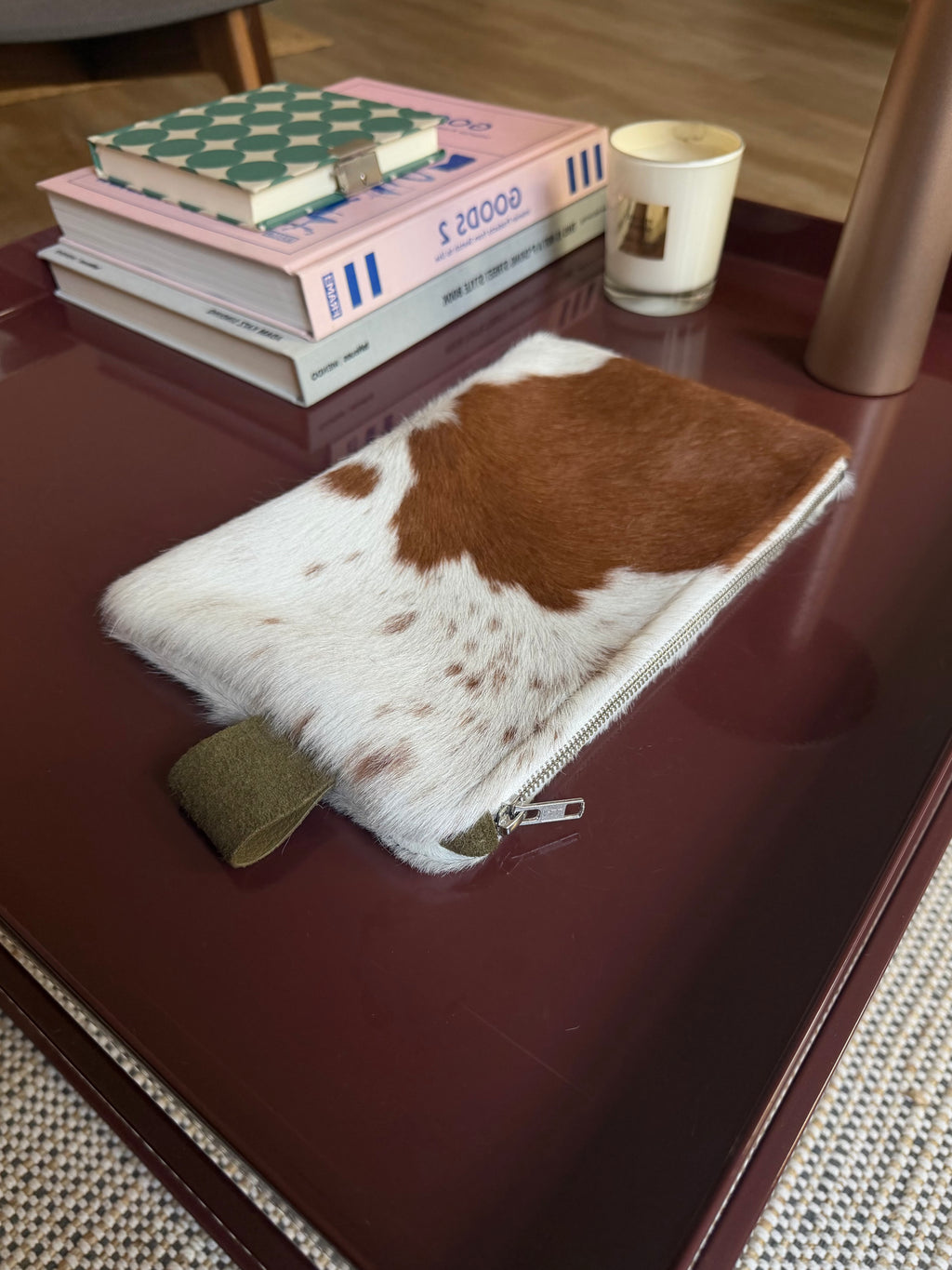 BROWN & WHITE SPOTTED POUCH